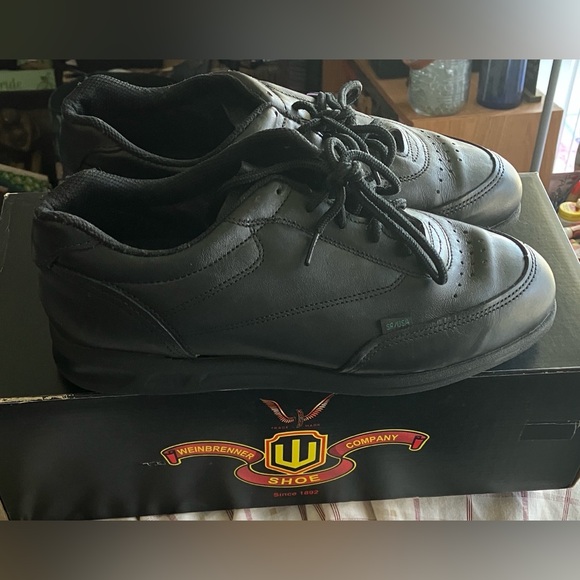 thorogood Shoes - Thorogood Women's Athletic Shoe Size 9
